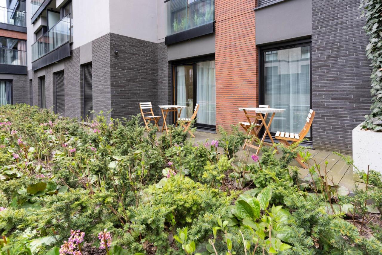 Ina Rent - Motlawa Sienna Grobla Lägenhet Gdańsk Exteriör bild